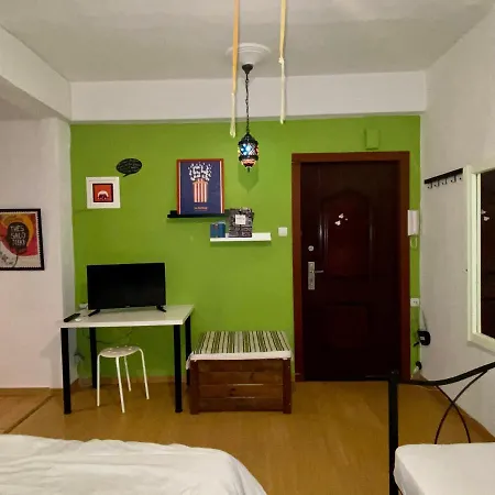 Urban Pulse Central Studio, Vesta Philoxenia * Selanik
